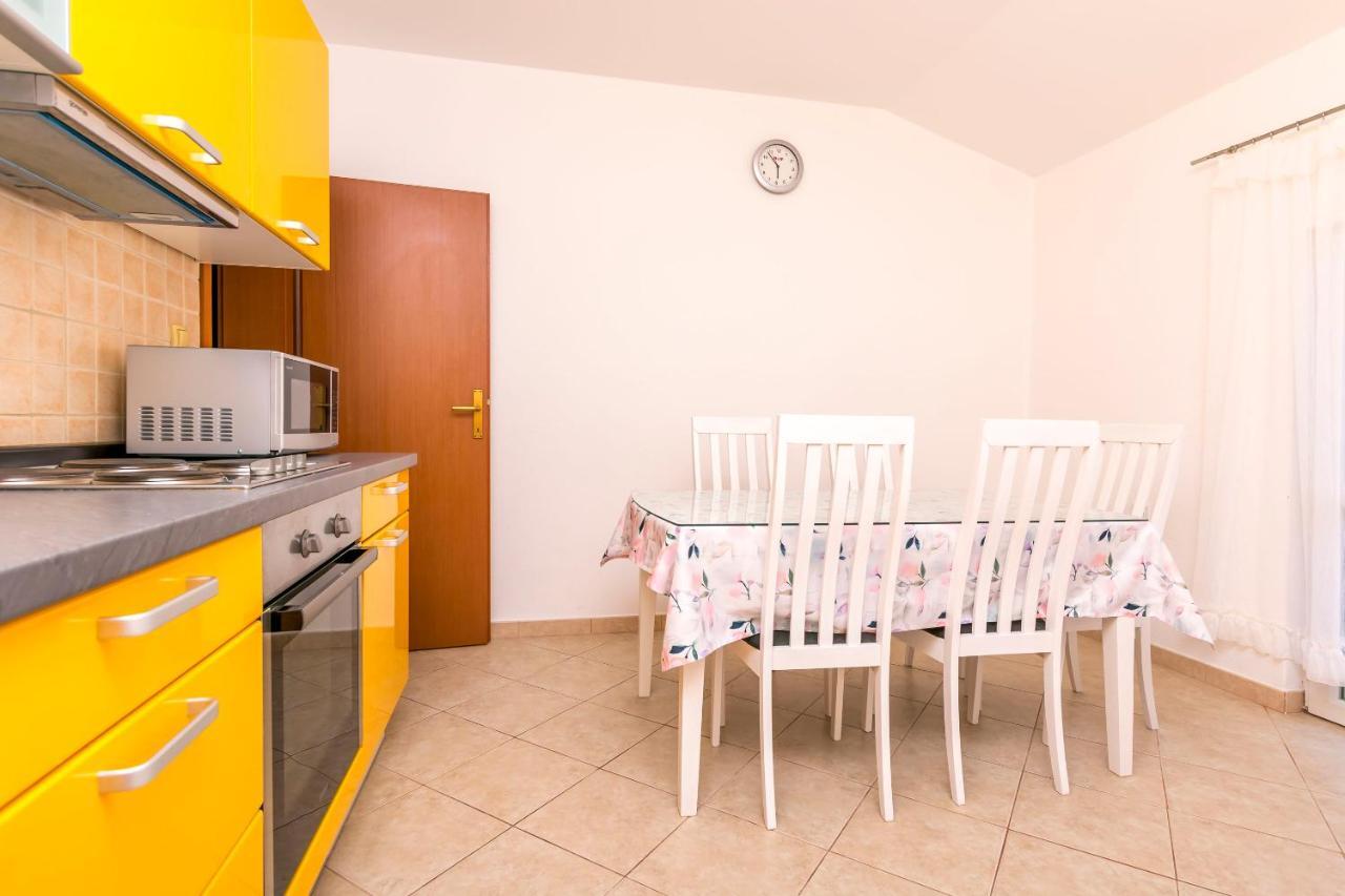 Apartments Cvitkovic Rogoznica  Ngoại thất bức ảnh