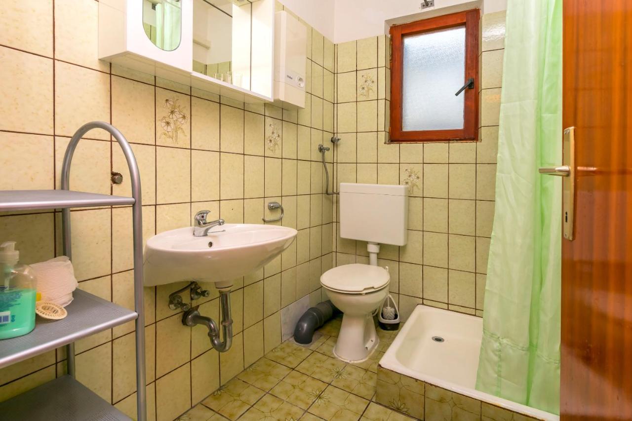 Apartments Cvitkovic Rogoznica  Ngoại thất bức ảnh